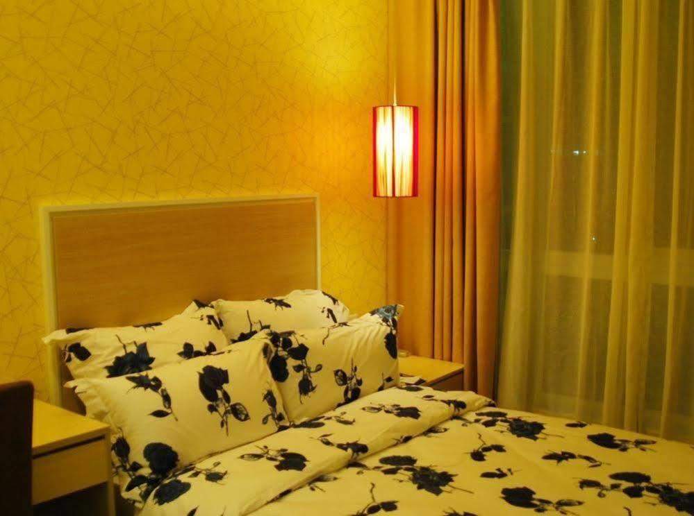 Super 8 Wenzhou Xingrong Hotel Exterior foto